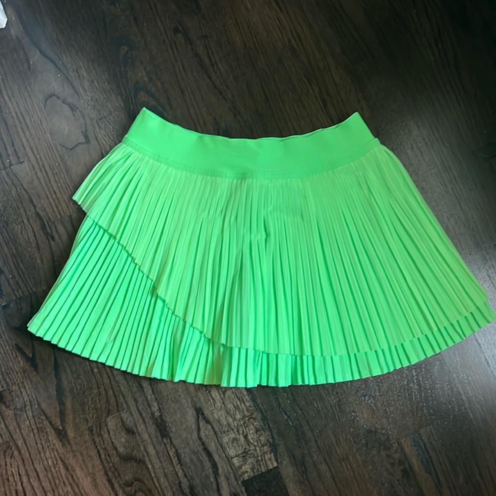 Lululemon pleated tennis skirt